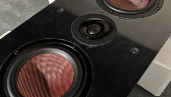 Close Up Speaker